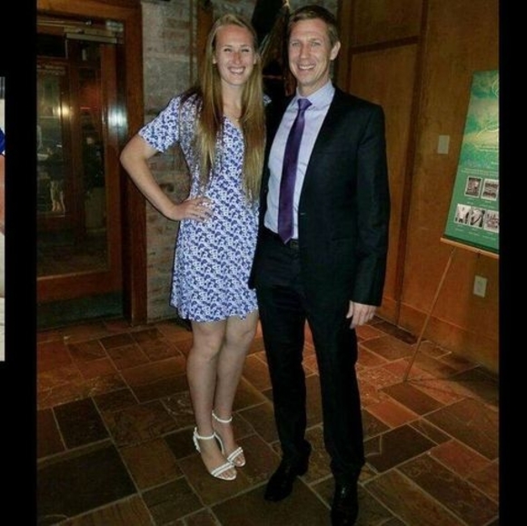 Meet your Posher, Tiffany - Picture 1 of 1